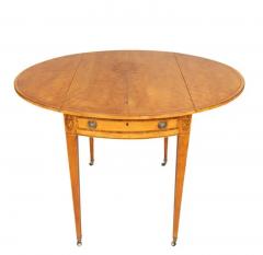 George III Satinwood Pembroke Table - 4152683