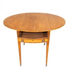 George III Satinwood Pembroke Table - 4152725