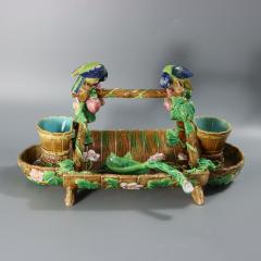 George Jones Majolica Blue Tit Strawberry Server - 4814509