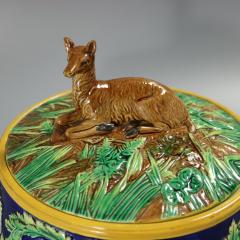 George Jones Majolica Deer Game Pie Dish and Liner - 3996441