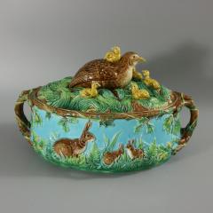 George Jones Majolica Partridge and Chicks Game Pie Dish - 3153306