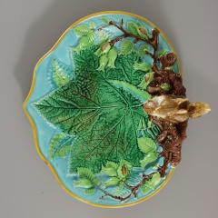 George Jones Majolica Squirrel Nut Dish - 2650939