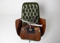 George Mulhauser Mr Chair with Rare Metal Star Base in Moss Green Leather - 4577325