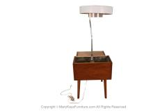 George Nelson George Nelson Herman Miller Walnut Planter Lamp Table Model 4634 L - 2990643