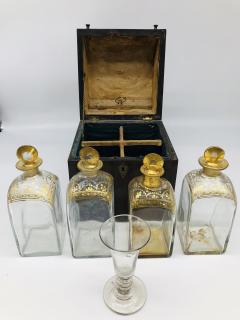 Georgian Cased decanters and glass  - 2634932
