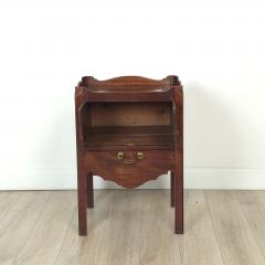 Georgian Mahogany Tray Top Bedside Commode England circa 1800 - 4153042