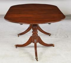 Georgian Mahogany Two Pedestal Oval End Dining Table - 3705289