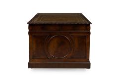 Georgian style mahogany kneehole desk - 4631558