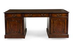 Georgian style mahogany kneehole desk - 4631560