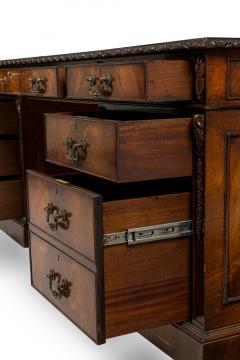 Georgian style mahogany kneehole desk - 4631565