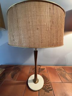 Gerald Thurston MID CENTURY BRASS AND WOOD LAMP BY GERALD THURSTON - 2918408