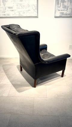 Gerhard Berg Rare Norwegian Modern Black Leather and Teak Wing Chair Gerhard Berg - 4757529