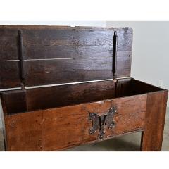 German 16th Century Oak Coffer - 4643045