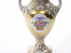 German Dresden Porcelain Painted Gilt Decorated Urn Shape Decorative Vase - 4793693