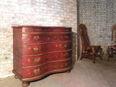 German Red Painted 18th Century Serpentine Front Commode - 3581945