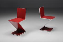 Gerrit Rietveld Gerrit Rietveld Red Laquer Zig Zag Chairs for Cassina - 2478900