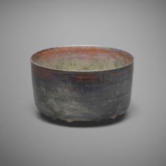 Gertrud Otto Natzler Gertrud and Otto Natzler Cylindrical bowl with lip 1980 - 4816921