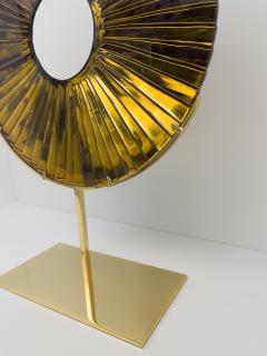 Ghir Studio Eye Sculpture Amber Glass D 40cm Gold plated Brass structure by Ghir Studio - 3217853