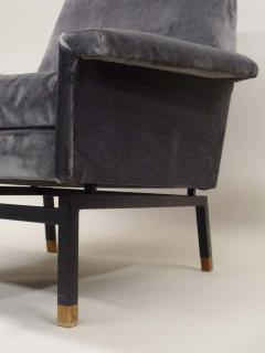 Gianfranco Frattini Italian Cantilevered Mid Century Modern Lounge Chairs Gianfranco Frattini Pair - 1630475