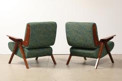 Gianfranco Frattini Pair of 831 Lounge Chairs by Gianfranco Frattini for Cassina - 4379078