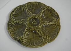 Gien 1950s French Set of 6 Green Majolica Oyster Plates in Original Wood Box - 1700080
