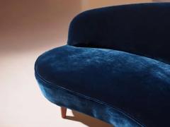 Gio Ponti Curved sofa in wood and velvet upholstery Italy 1950s - 3946932