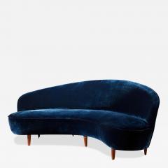 Gio Ponti Curved sofa in wood and velvet upholstery Italy 1950s - 3948525