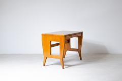 Gio Ponti Desk in blond wood with brass tips Production I S A Bergamo 1949  - 2377124