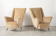 Gio Ponti Gio Ponti for ISA Bergamo Pair of Wing Back Lounge Chairs circa 1950 - 4393372