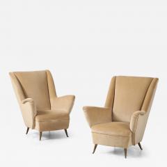 Gio Ponti Gio Ponti for ISA Bergamo Pair of Wing Back Lounge Chairs circa 1950 - 4393472