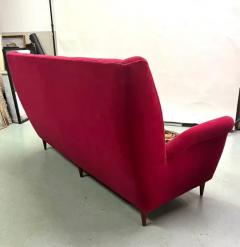 Gio Ponti Italian Mid Century Modern Neoclassical Sofa by Gio Ponti for ISA Bergamo - 3248100