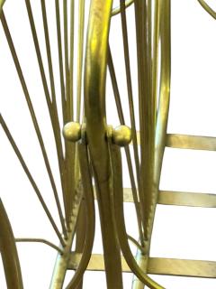 Gio Ponti MODERNIST ITALIAN MID CENTURY BRASS MAGAZINE RACK IN THE MANNER OF GIO PONTI - 4440159