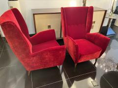 Gio Ponti Pair Gio Ponti wingback armchair in Venetian red velvet - 3282698