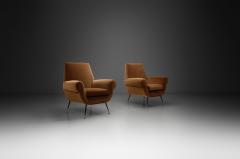 Gio Ponti Pair of Italian Armchairs in the manner of Gigi Radice Italy ca 1960s - 4514238