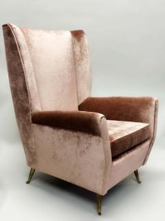 Gio Ponti Pair of Italian Mid Century Wingback Lounge Chairs by Isa Bergamo Gio Ponti - 2929510