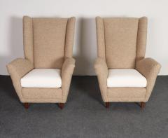 Gio Ponti Pair of Italian Modernist High Back Lounge Chairs in Two Tone Boucl and Walnut - 4611617