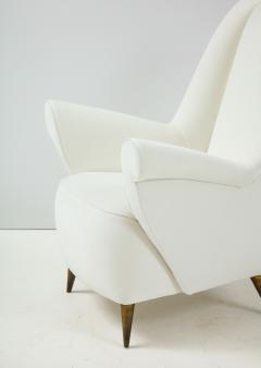 Gio Ponti Pair of Italian Vintage Lounge Chairs by Gio Ponti for ISA Bergamo - 2133016