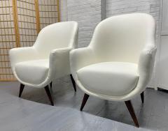 Gio Ponti Pair of Mid Century Modern Italian Style Lounge Chairs - 2117768