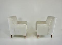 Gio Ponti pair of GIO PONTI armchairs white velvet brass feet for private residence 1955 - 4324501