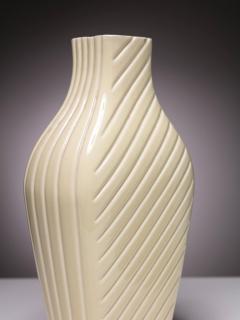 Giovanni Gariboldi Pair of Ceramic Vases by Giovanni Gariboldi for Richard Ginori - 4724233