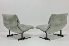 Giovanni Offredi Giovanni Offredi for Saporiti Onda Wave Chairs in Gray Suede and Bronze - 3160314