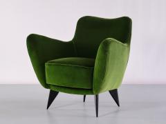 Giulia Veronesi Pair of Giulia Veronesi Perla Armchairs in Green Loro Piana Velvet Italy 1950s - 2412802