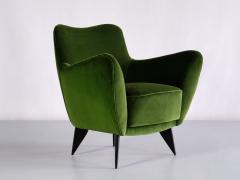 Giulia Veronesi Pair of Giulia Veronesi Perla Armchairs in Green Loro Piana Velvet Italy 1950s - 2412803