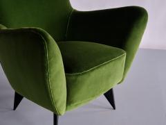 Giulia Veronesi Pair of Giulia Veronesi Perla Armchairs in Green Loro Piana Velvet Italy 1950s - 2412805