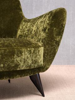 Giulia Veronesi Pair of Giulia Veronesi Perla Armchairs in Green Velvet ISA Bergamo 1950s - 4350807