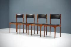 Giuseppe Gibelli Set of 4 Elisbetta Diningroom Chairs by Giuseppe Gibellei Italy 1963 - 3462022