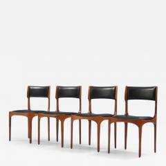 Giuseppe Gibelli Set of 4 Elisbetta Diningroom Chairs by Giuseppe Gibellei Italy 1963 - 3467625