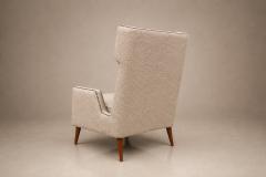 Giuseppe Scapinelli Brazilian Modern Armchair in Hardwood Warm Oatmeal Boucl by Scapinelli - 4597021