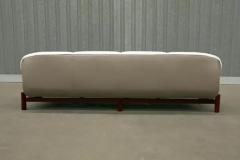 Giuseppe Scapinelli Brazilian Modern Sofa in Hardwood Grey Leather White Fabric by Cimo 1960s - 3186578