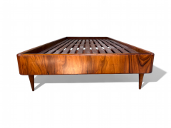 Giuseppe Scapinelli Day Bed in Caviuna wood Giuseppe Scapinelli 1950s Lot 360 - 4360967